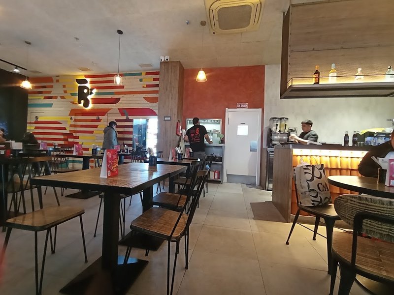 Chicken road game in Spain